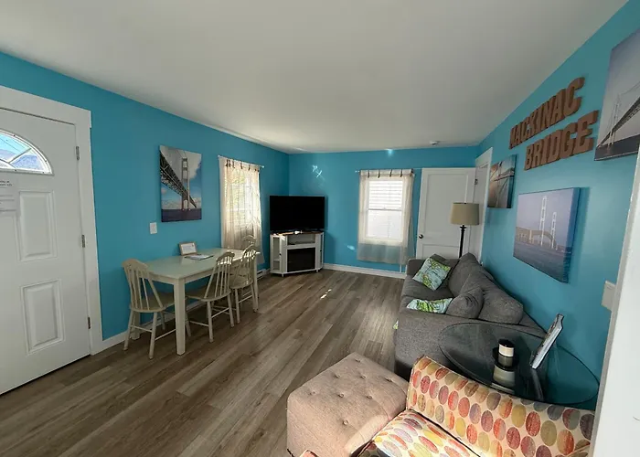 Bay Port Lodging